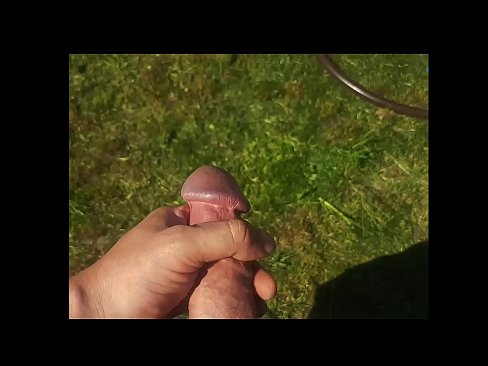 ❤️ Heta heta tjejen får sin rosa fitta knullad och kommer med en spruta i en sommarträdgård ️ Högkvalitativ porr at us ❤